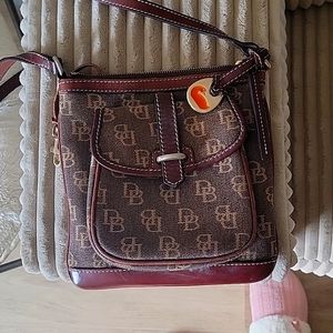 Crossbows Dooney and Bourke purse